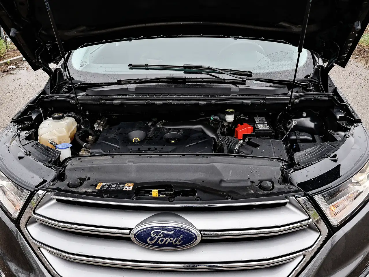 Ford Edge photo Ford Edge