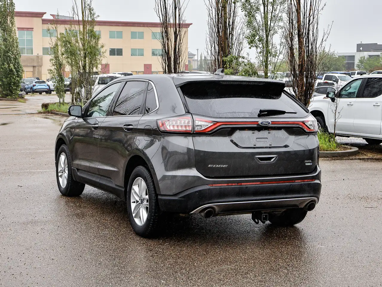 Ford Edge photo Ford Edge