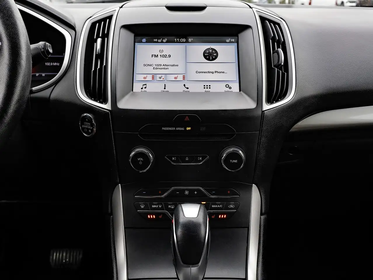 Ford Edge photo Ford Edge