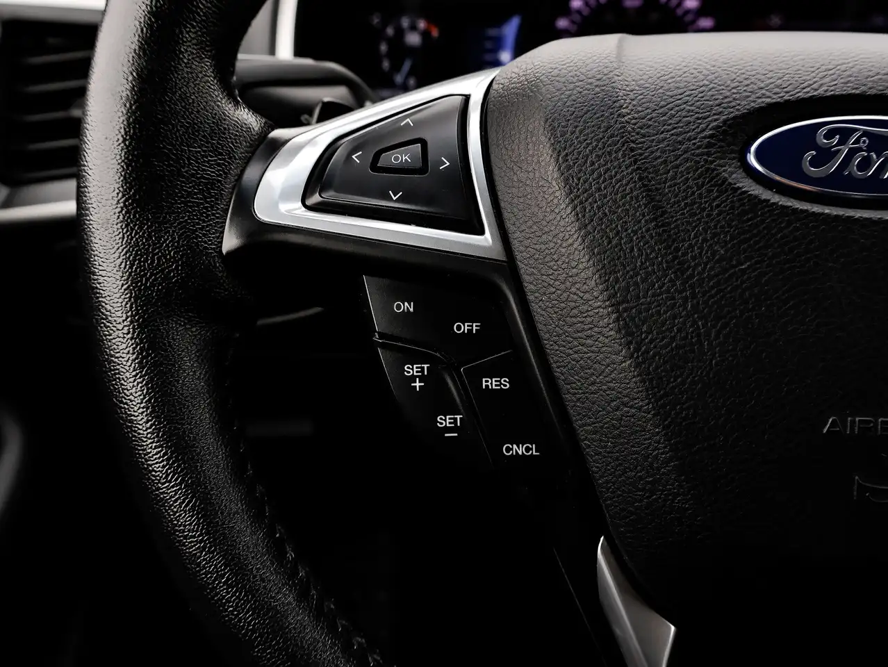 Ford Edge photo Ford Edge