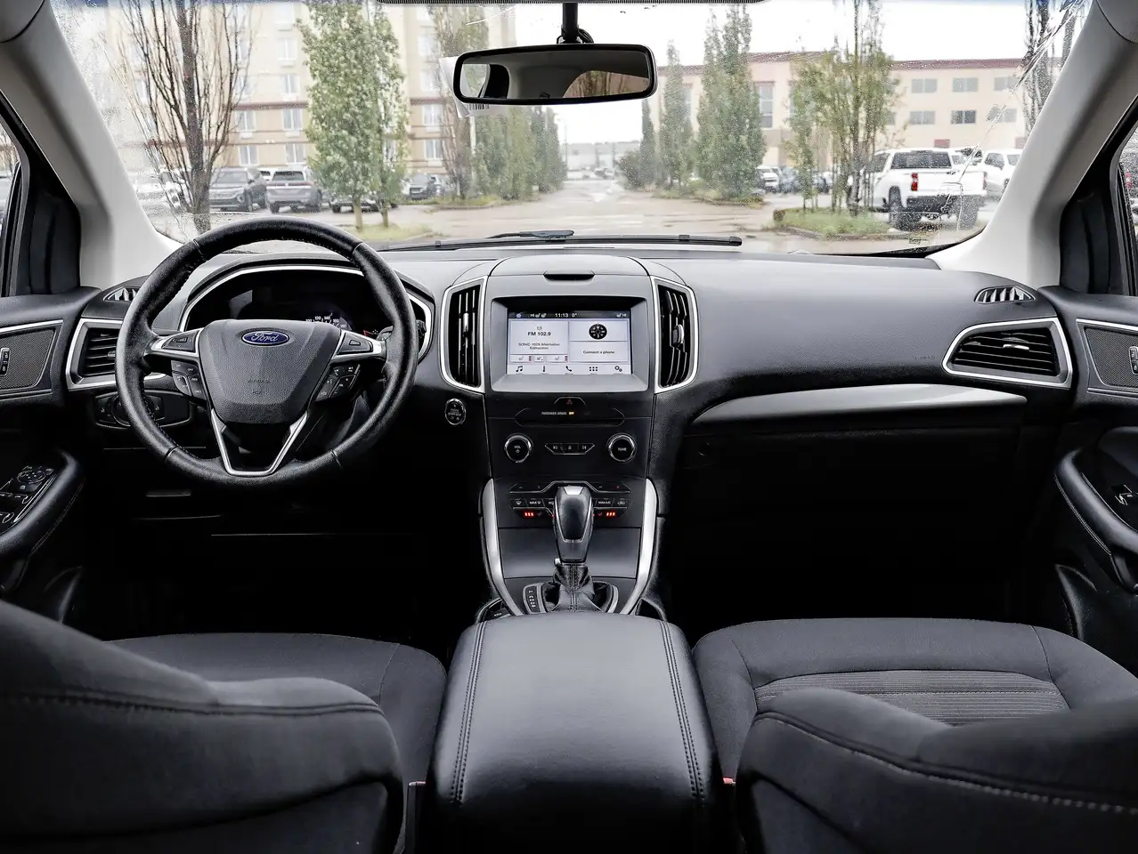 Ford Edge photo Ford Edge