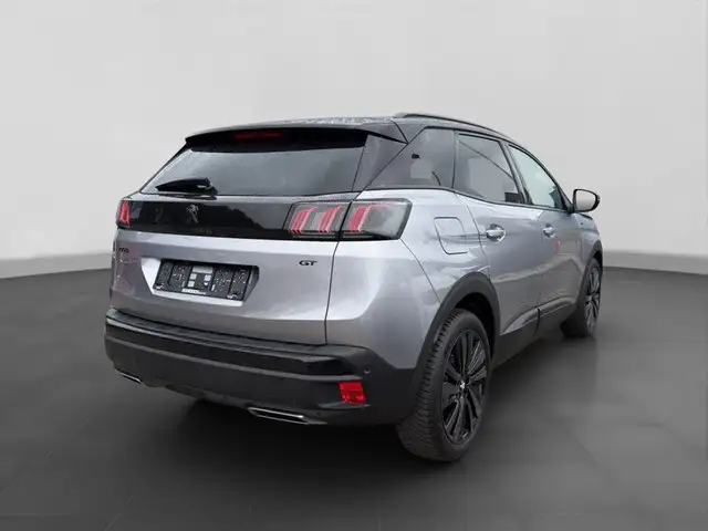 Peugeot 3008 view 5