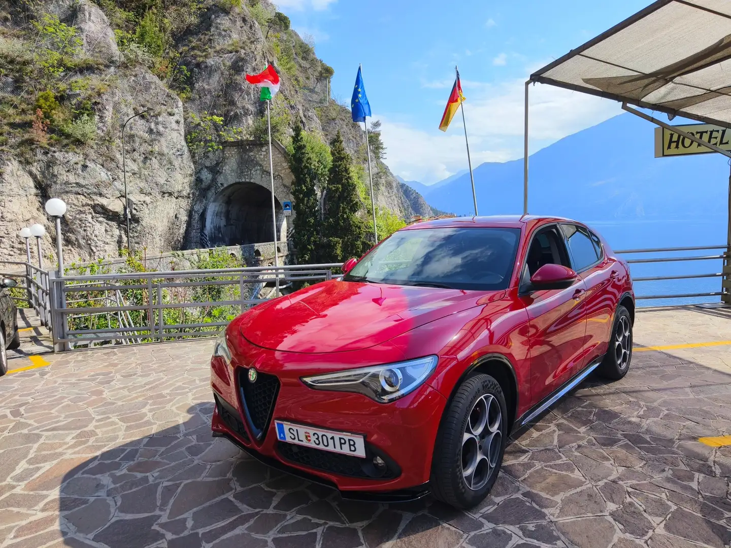 Alfa Romeo Stelvio Stelvio Super 2,2 ATX AWD Super Rot - 1