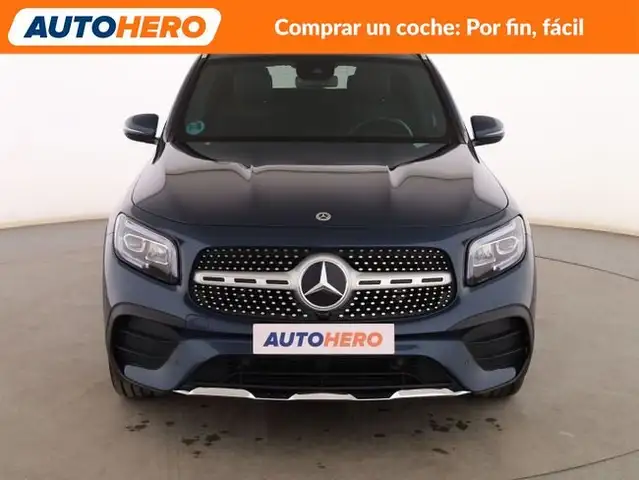 Mercedes-Benz GLB view 9