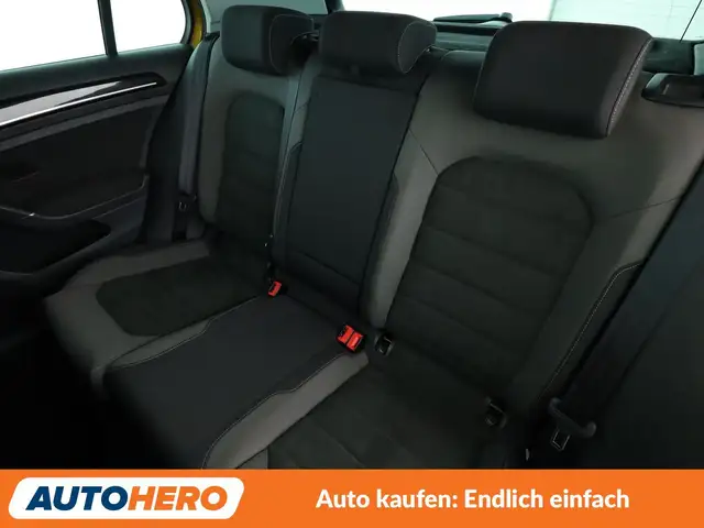 Volkswagen Golf view 14