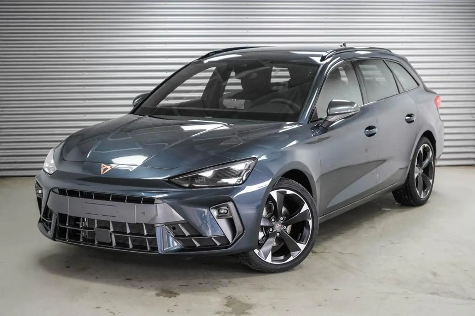 CUPRA Leon Sportstourer ST 1,5 eTSI DSG Kombi - LAGER 110 ... Gris - 1