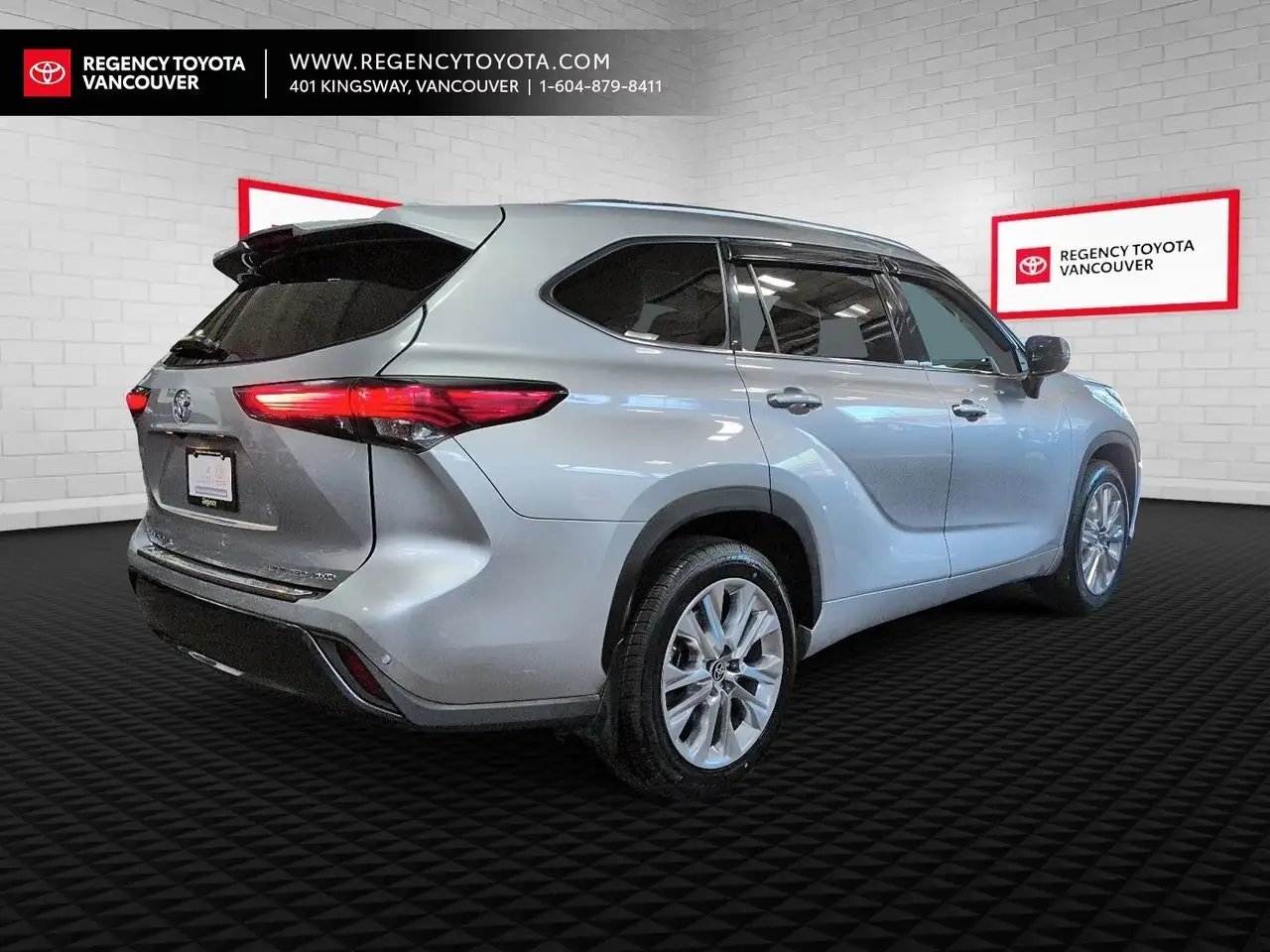 Toyota Highlander снимка Toyota Highlander
