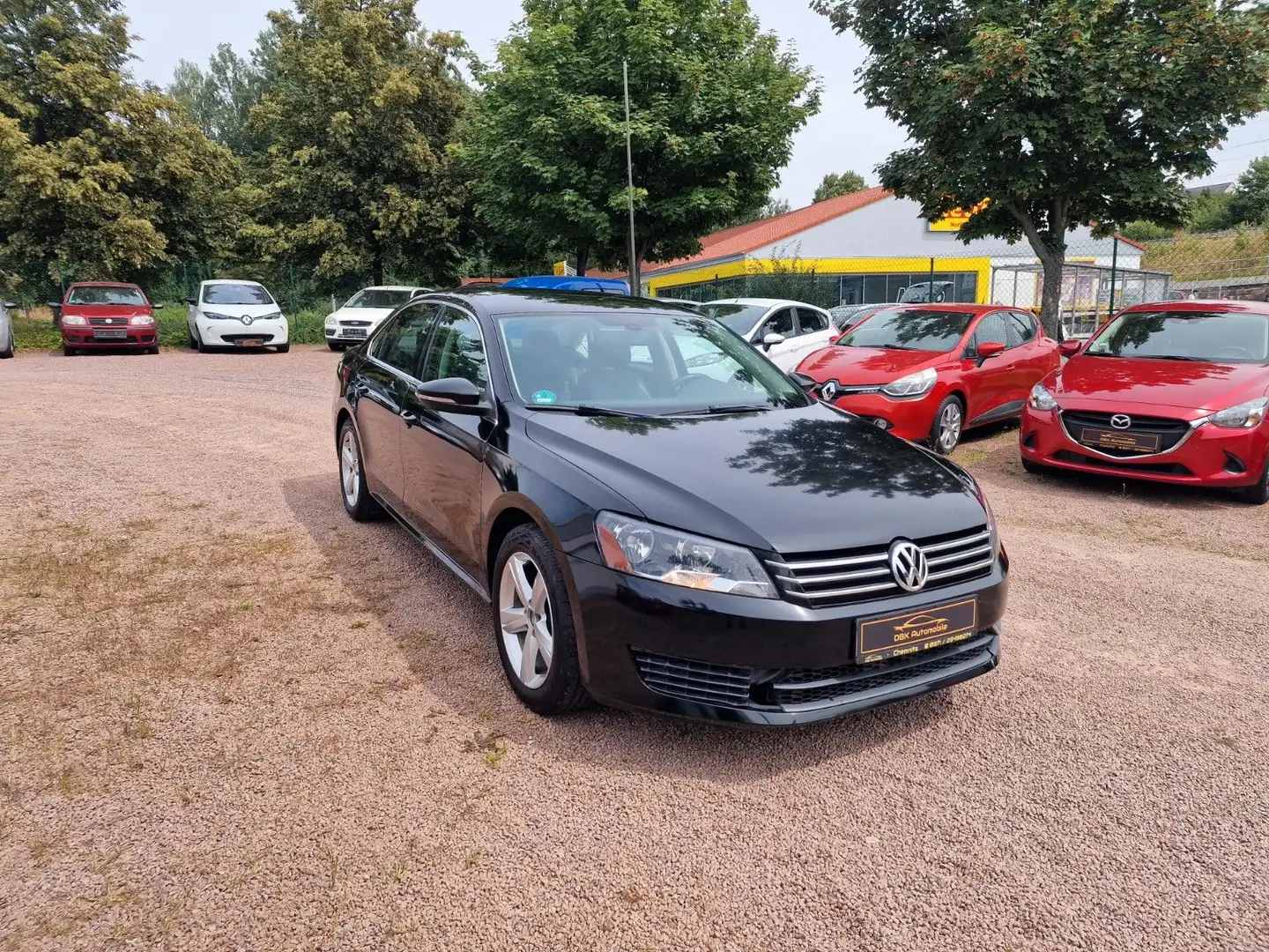 Volkswagen Passat *196TKm*Automatik*Klimaauto*SHZ*AHK Schwarz - 1