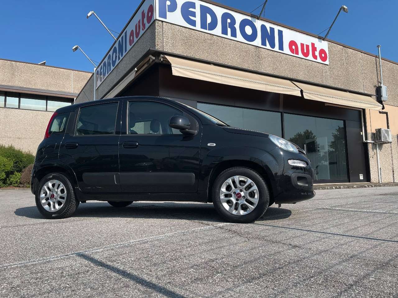Fiat Panda 1.2 Lounge 69CV Neopatenti
