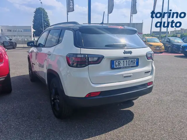 Jeep Compass view 5