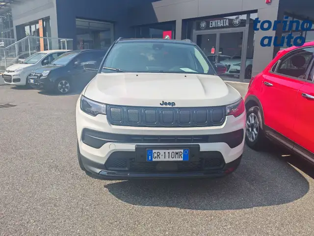 Jeep Compass view 2