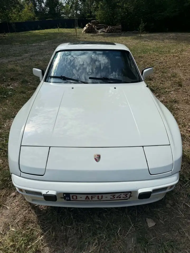 Porsche 944 Phase 1, foto 2