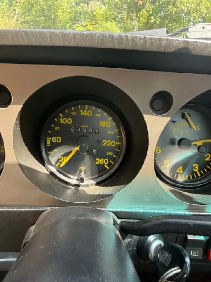 Porsche 944 Phase 1, foto 5