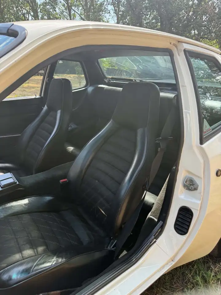 Porsche 944 Phase 1, foto 12