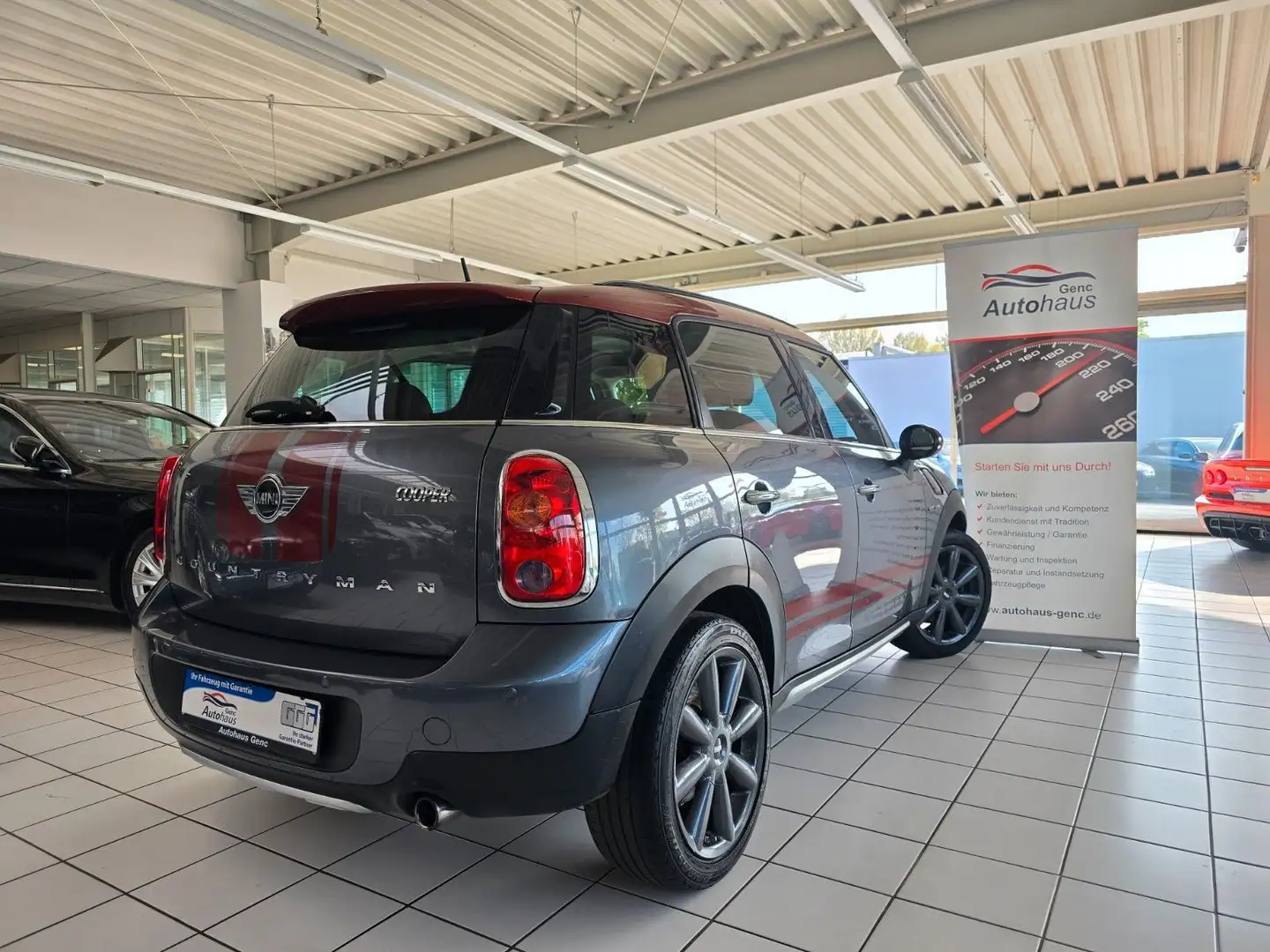 MINI Cooper Countryman Park Lane Chili Navigation Gris - 2