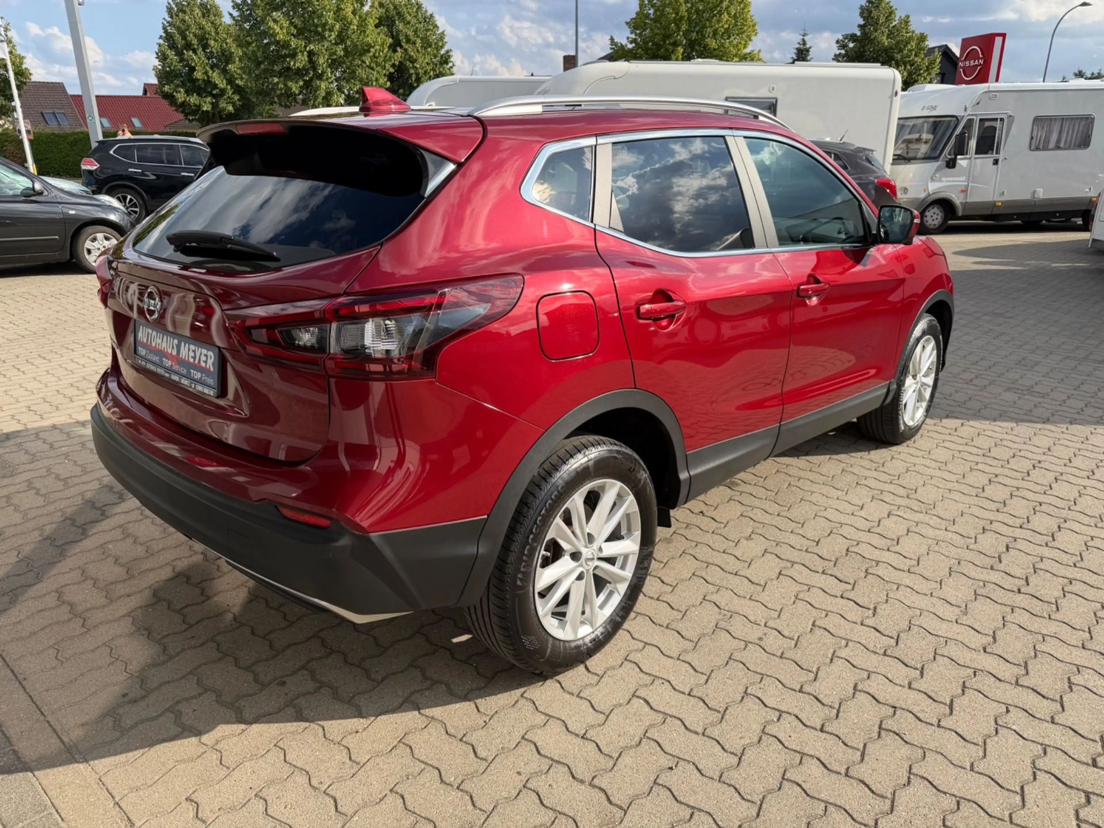 Nissan Qashqai 1.2 DIG-T Tekna 4x2 — photo 6