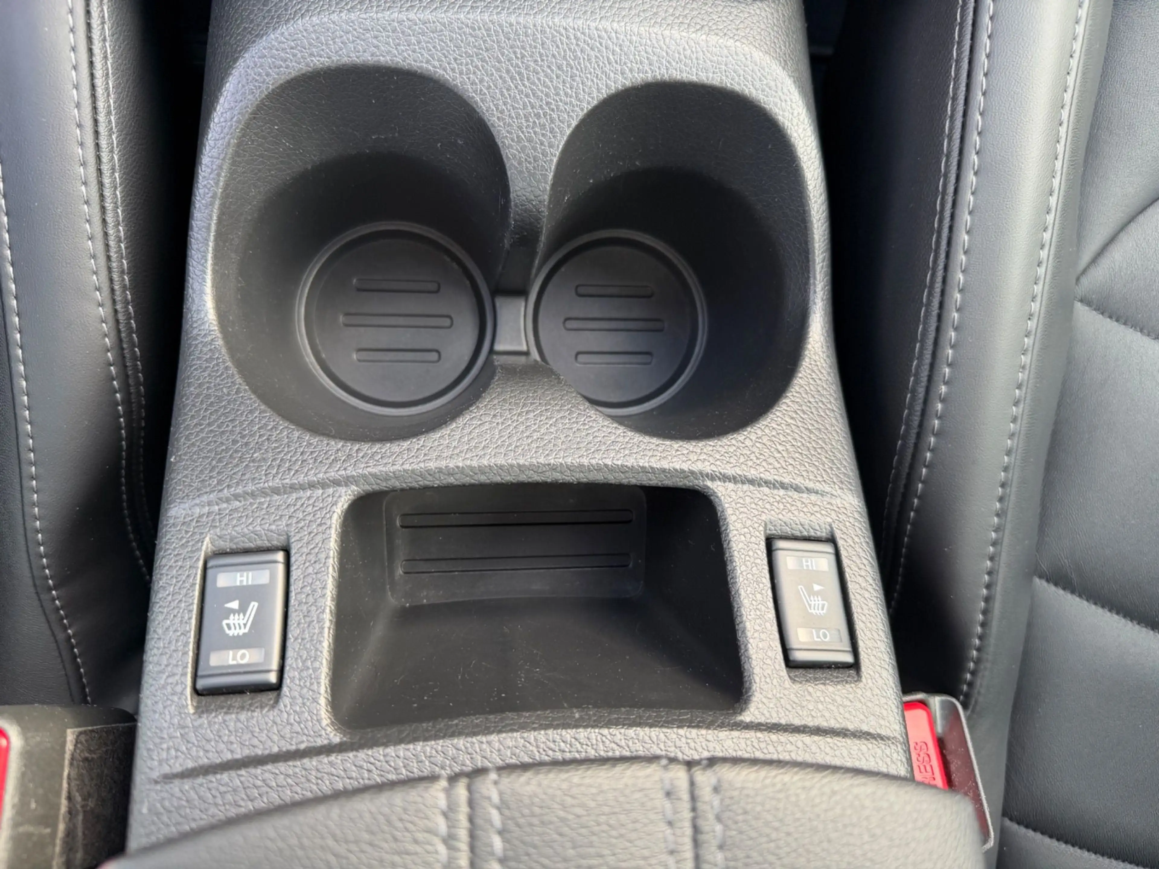 Nissan Qashqai 1.2 DIG-T Tekna 4x2 — photo 23