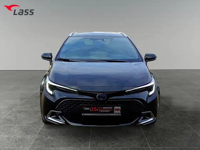Toyota Corolla view 9