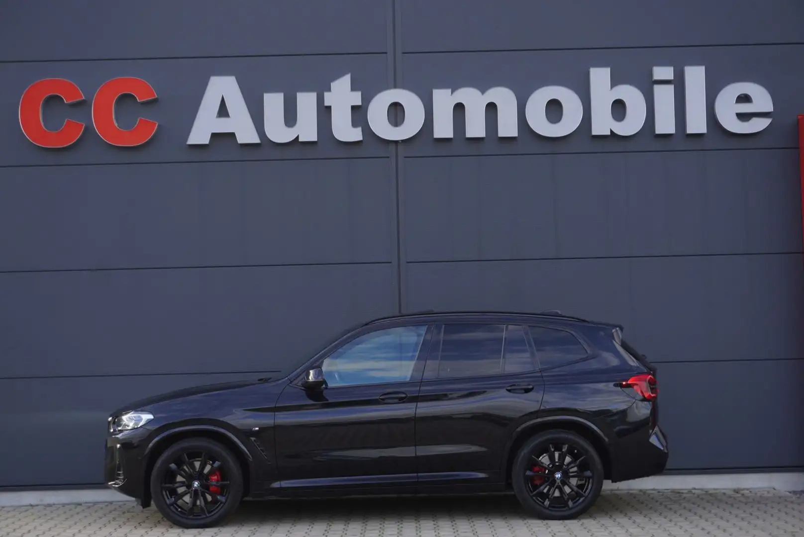 BMW X3 xDrive 30 d M Sport+Laser+Pano+HUD+AHK+Kamera Schwarz - 1