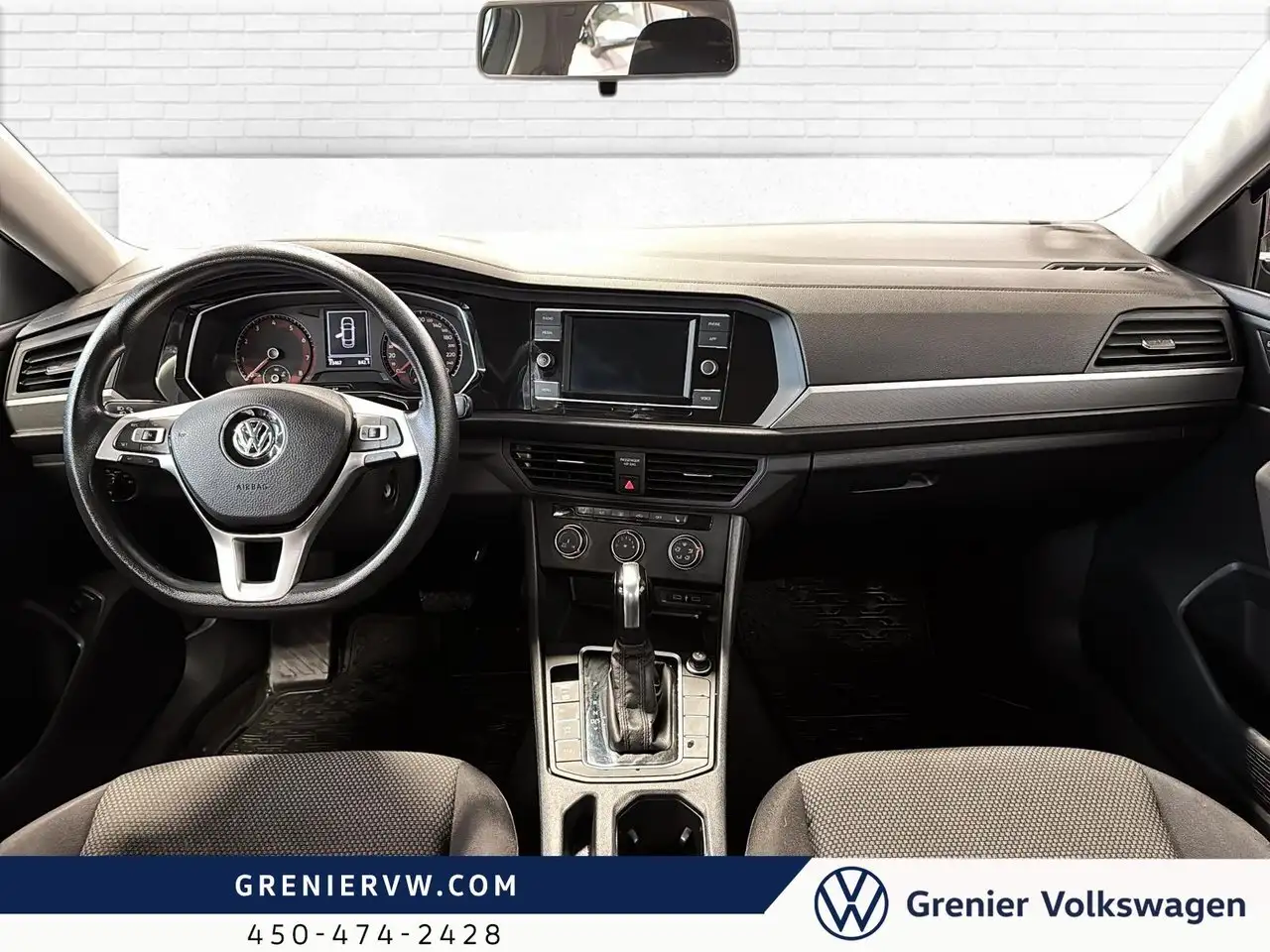 Volkswagen Jetta снимка Volkswagen Jetta