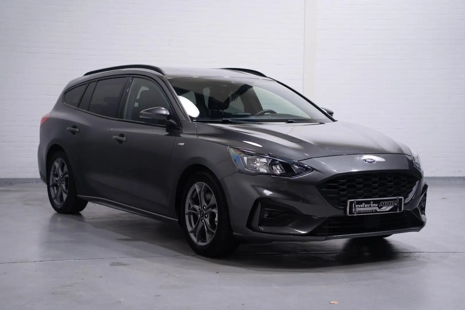 Ford Focus Wagon 1.0 EcoBoost Hybrid ST Line Business Apple C Grau - 2