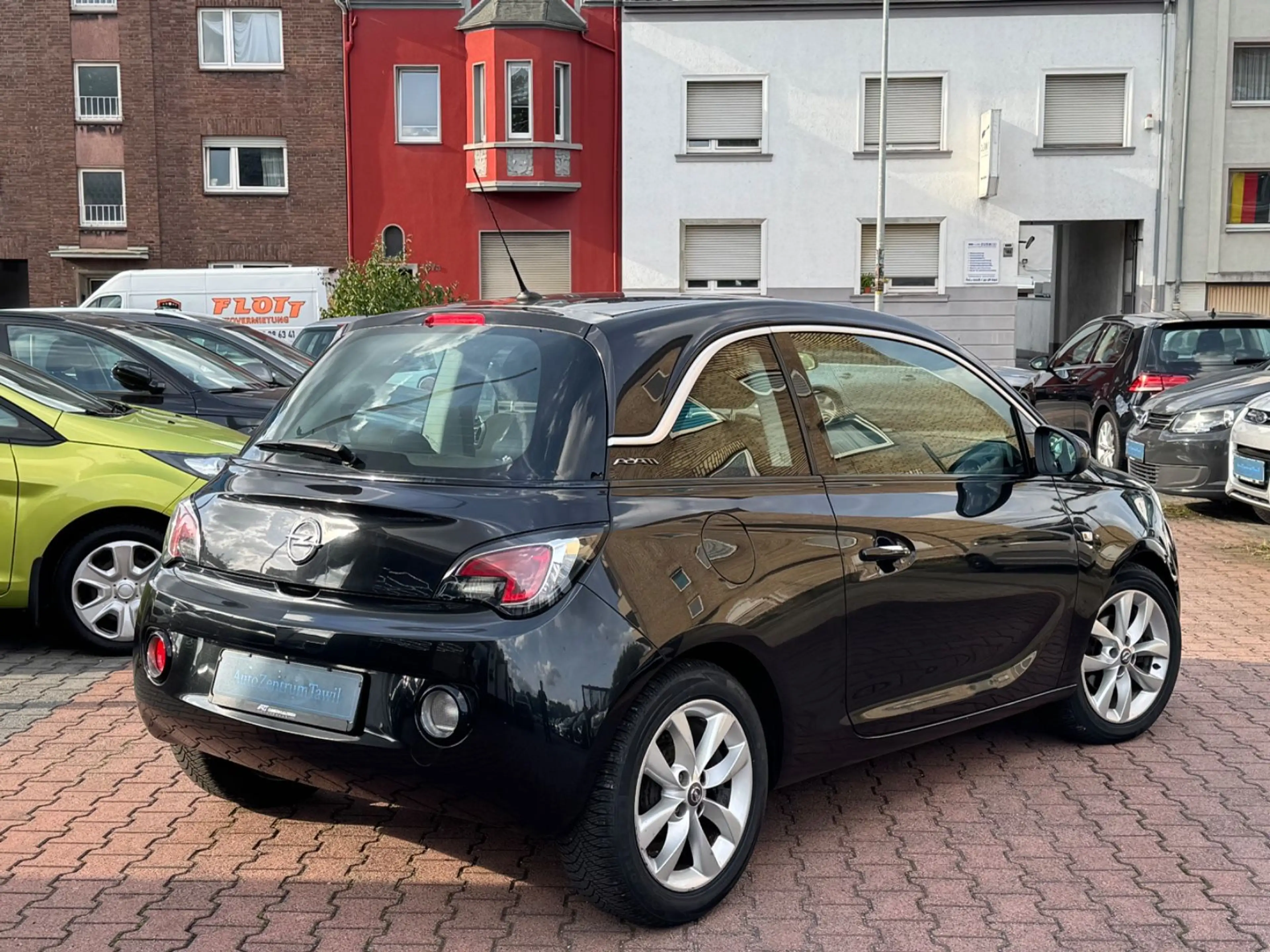 Opel Adam Jam*STEUERKETTE NEU*TÜV 09/28* — photo 3