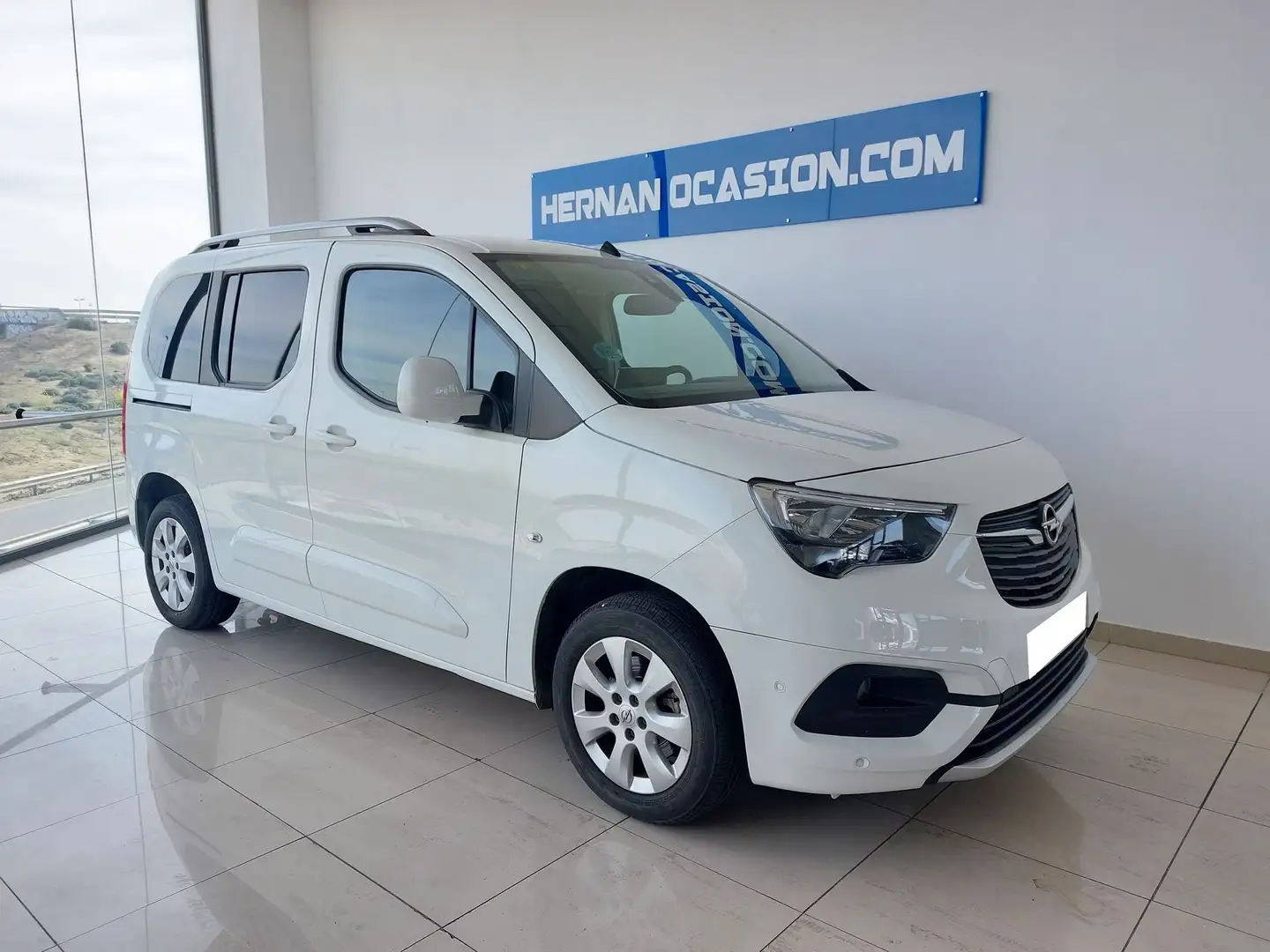 Opel Combo Life 1.5TD S/S Innovation L AT8 130 Blanco - 1