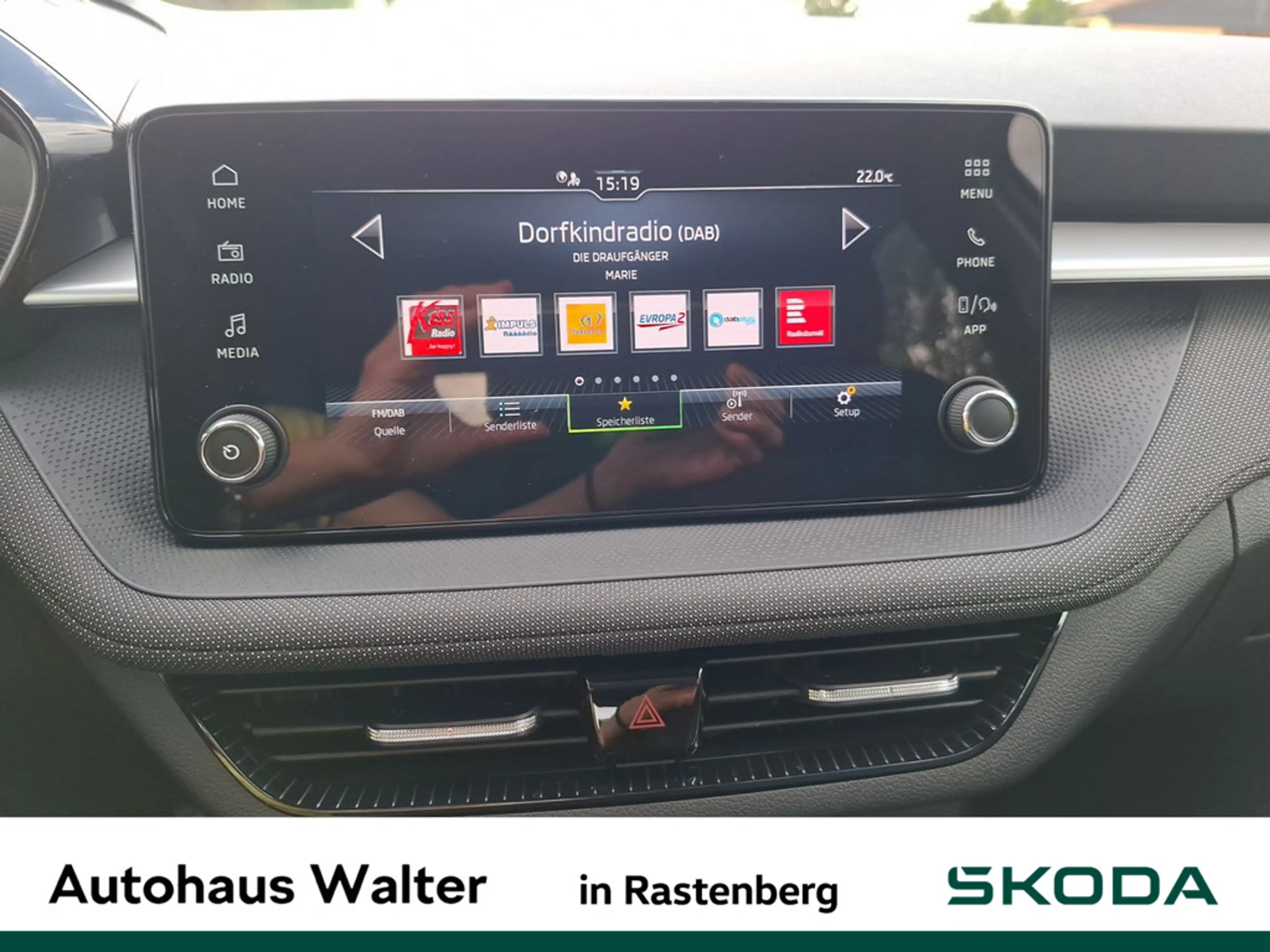 Skoda Fabia 1.0 TSI Selection KLIMA SHZ FSE LED — photo 11