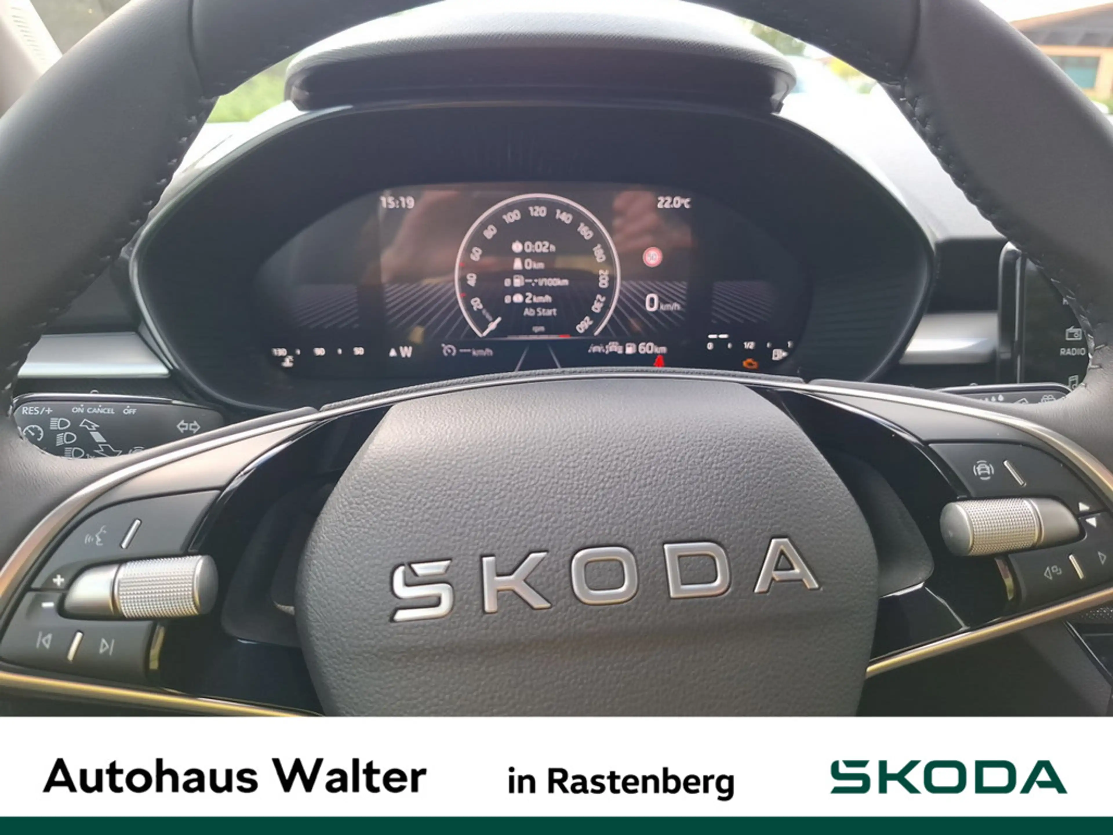 Skoda Fabia 1.0 TSI Selection KLIMA SHZ FSE LED — photo 10