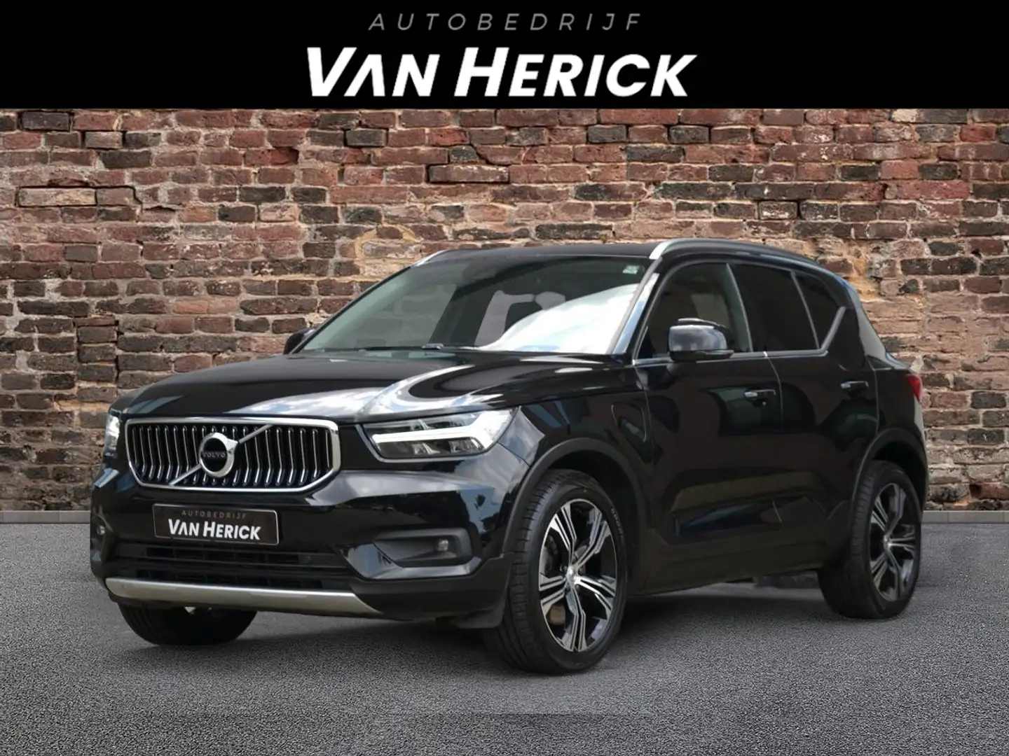 Volvo XC40 1.5 T5 Recharge Inscription | Leder | Camera | 19" crna - 1