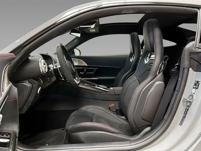 Mercedes-Benz Amg GT view 8