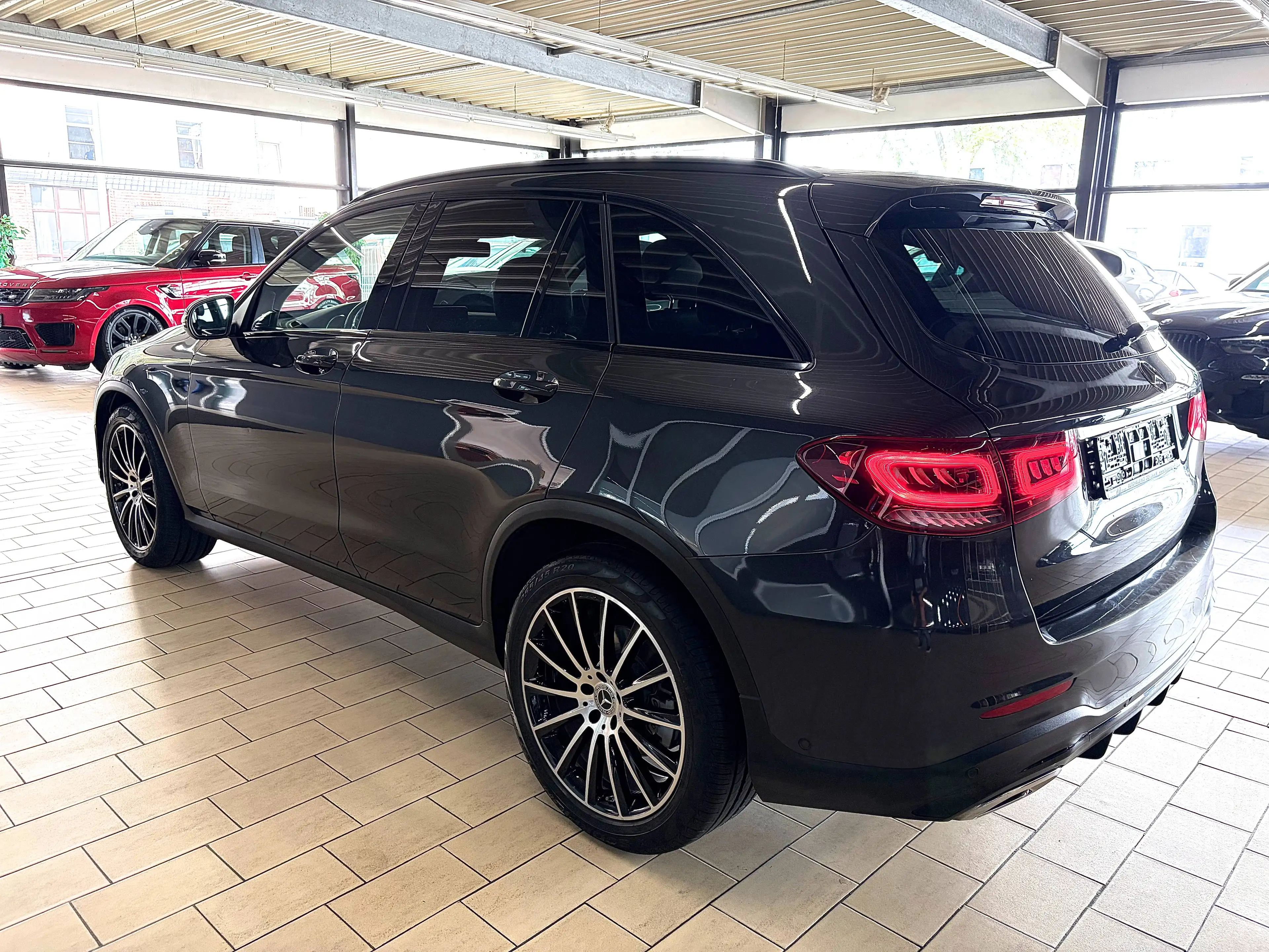 Mercedes-Benz GLC 400 GLC 400d 4M *AMG-LINE+HUD+NAVI+LEDER+PANORAMA+LED+20'AMG* — photo 8