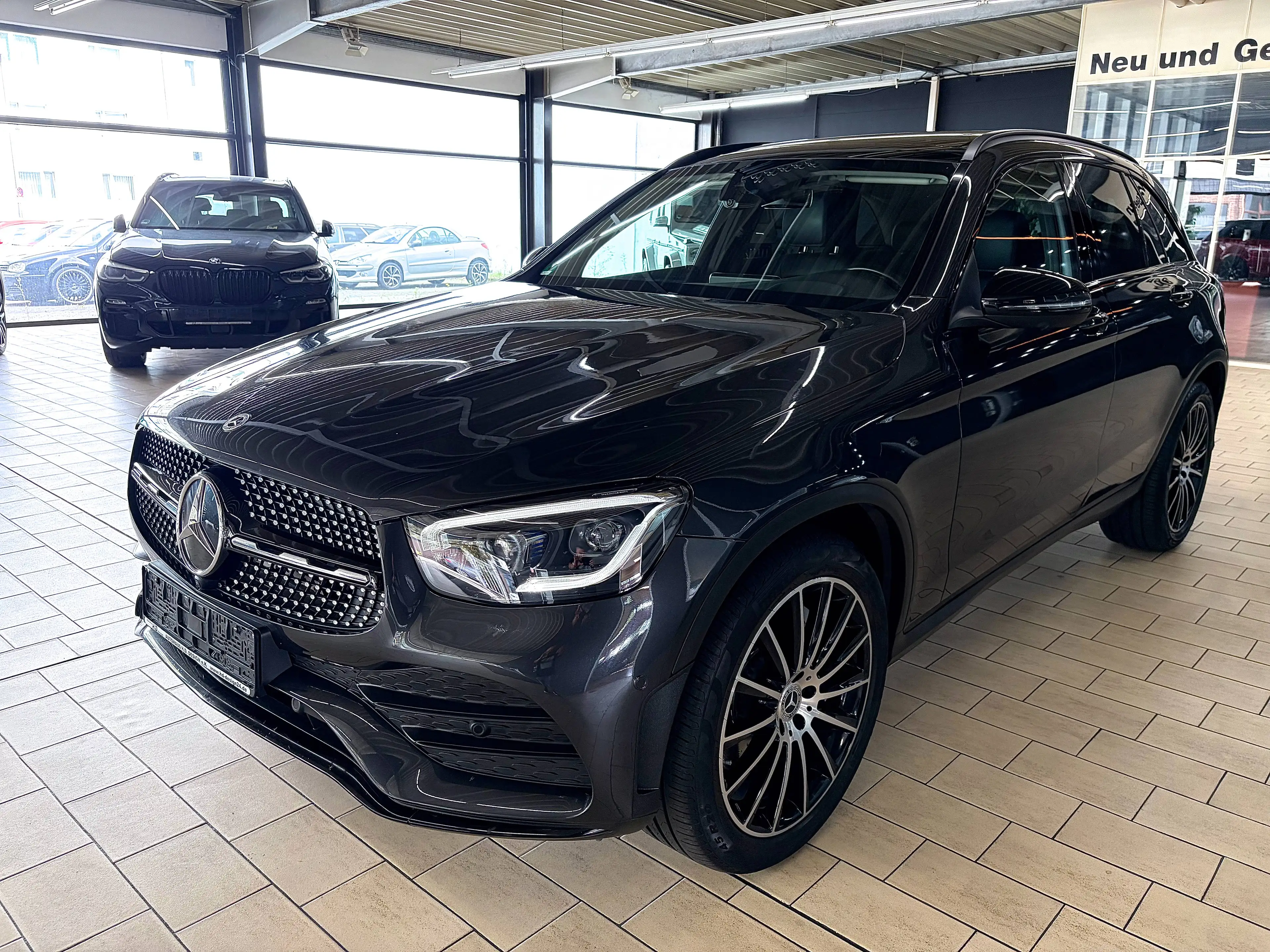 Mercedes-Benz GLC 400 GLC 400d 4M *AMG-LINE+HUD+NAVI+LEDER+PANORAMA+LED+20'AMG* — photo 2