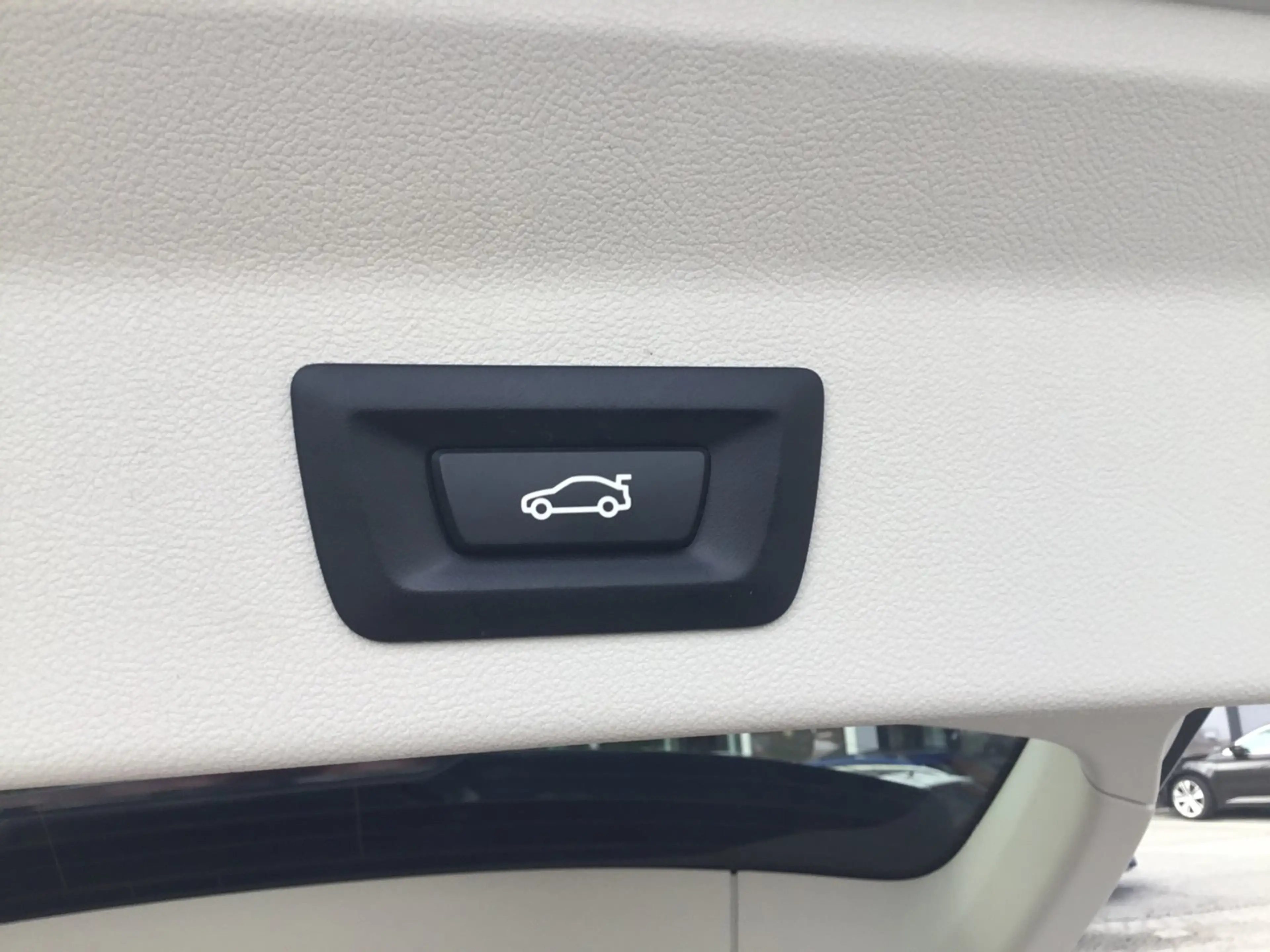 BMW X3 xDrive 20d Advantage Aut. — photo 15