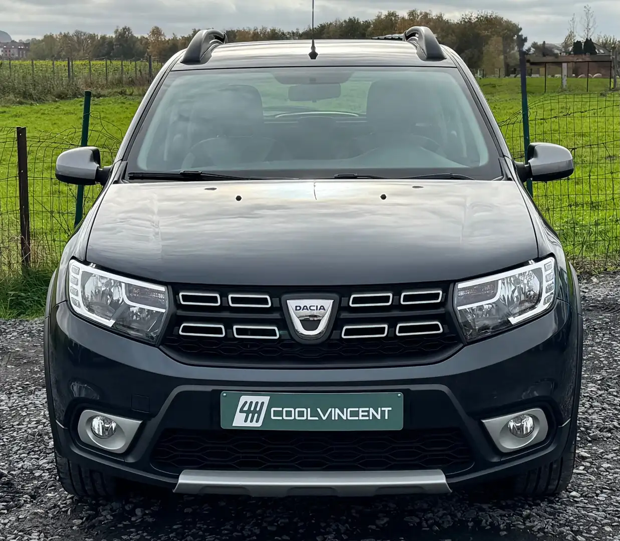 Dacia Sandero Stepway 0.9 TCe - Airco - GPS - Bluetooth Grijs - 2