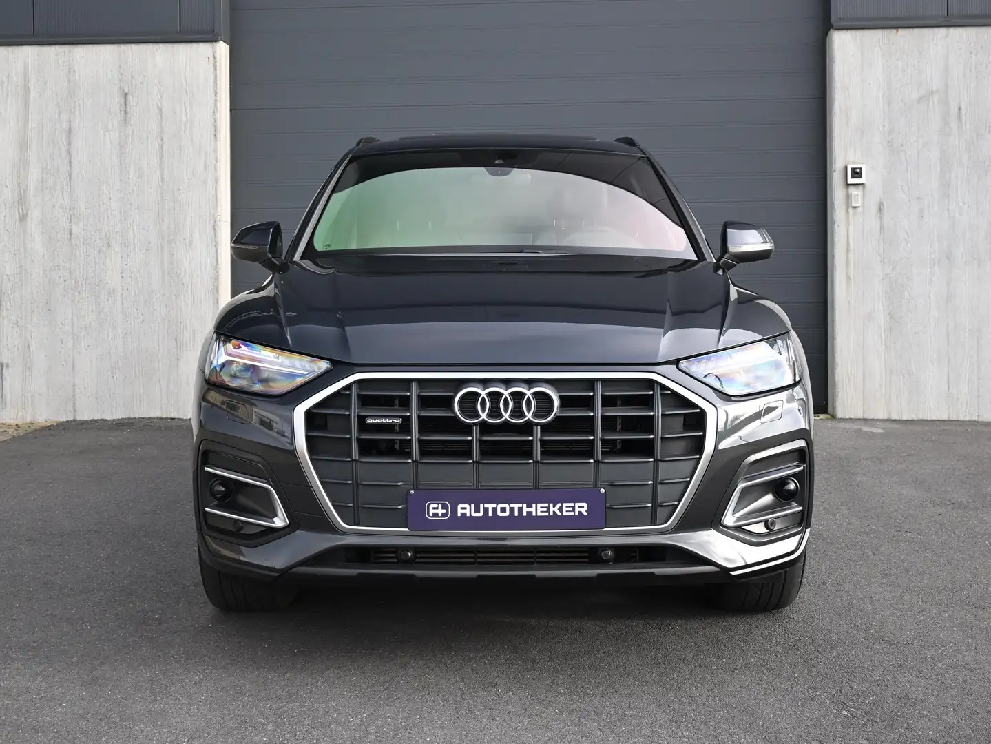 Audi Q5 50 TFSIe quattro S line/ Massage/Panodak/Dodehoek Gris - 2