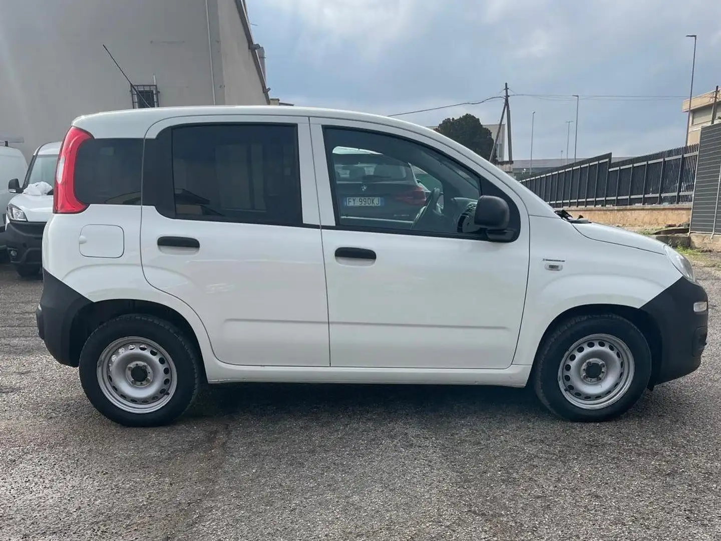 Fiat New Panda VAN 1.0 HYBRID 2 POSTI POP - 2022 Blanc - 2
