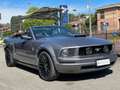 Ford Mustang Ford Mustang 4.0 V6 cabrio Benz / GPL Gris - thumbnail 3