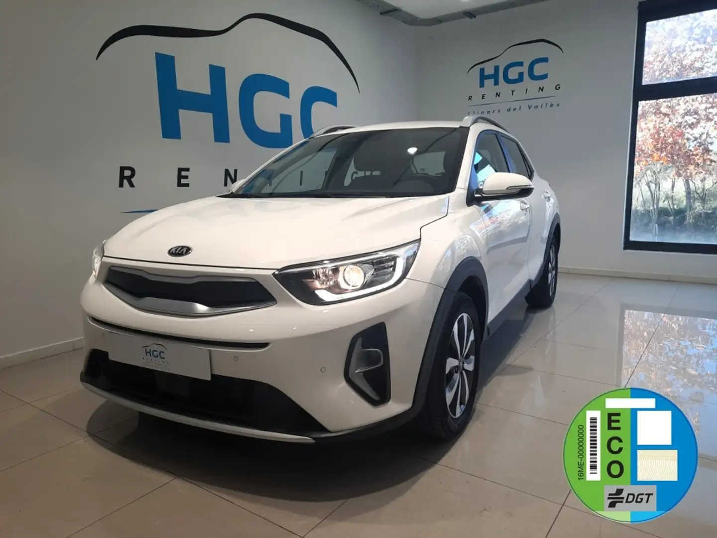 Kia Stonic 1.0 T-GDi MHEV DCT Drive 120 Blanco - 1