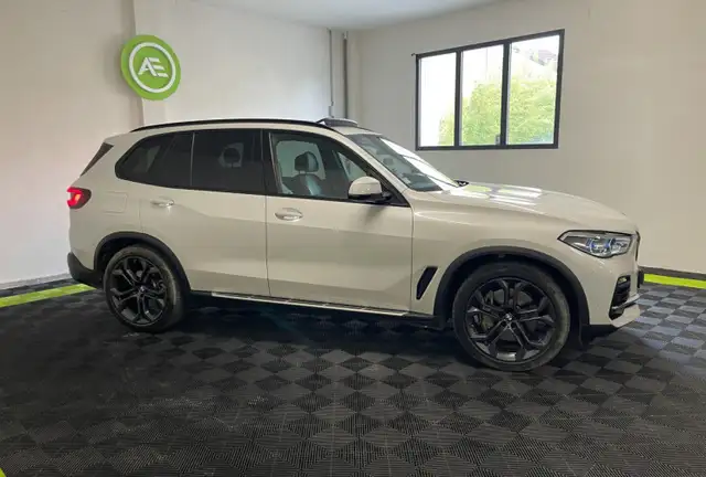BMW X5 view 6