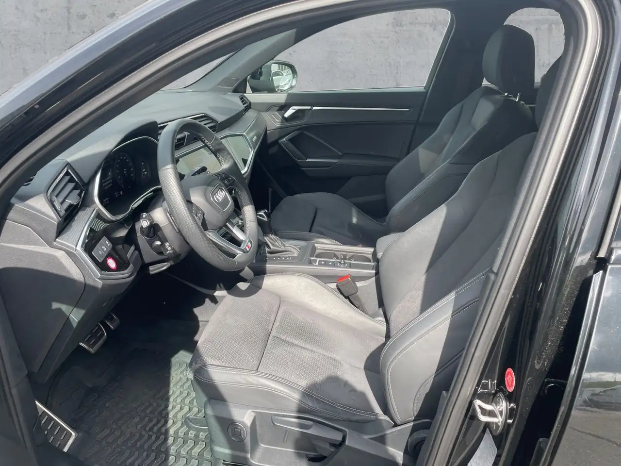 Audi Q3 40 TDI QU 2xS-LINE MATRIX+ACC+AHK, миниатюра 12