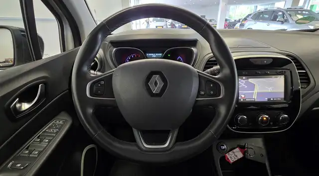 Renault Captur view 13
