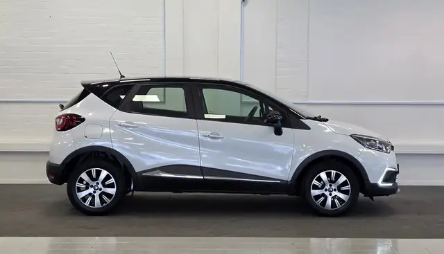 Renault Captur view 5