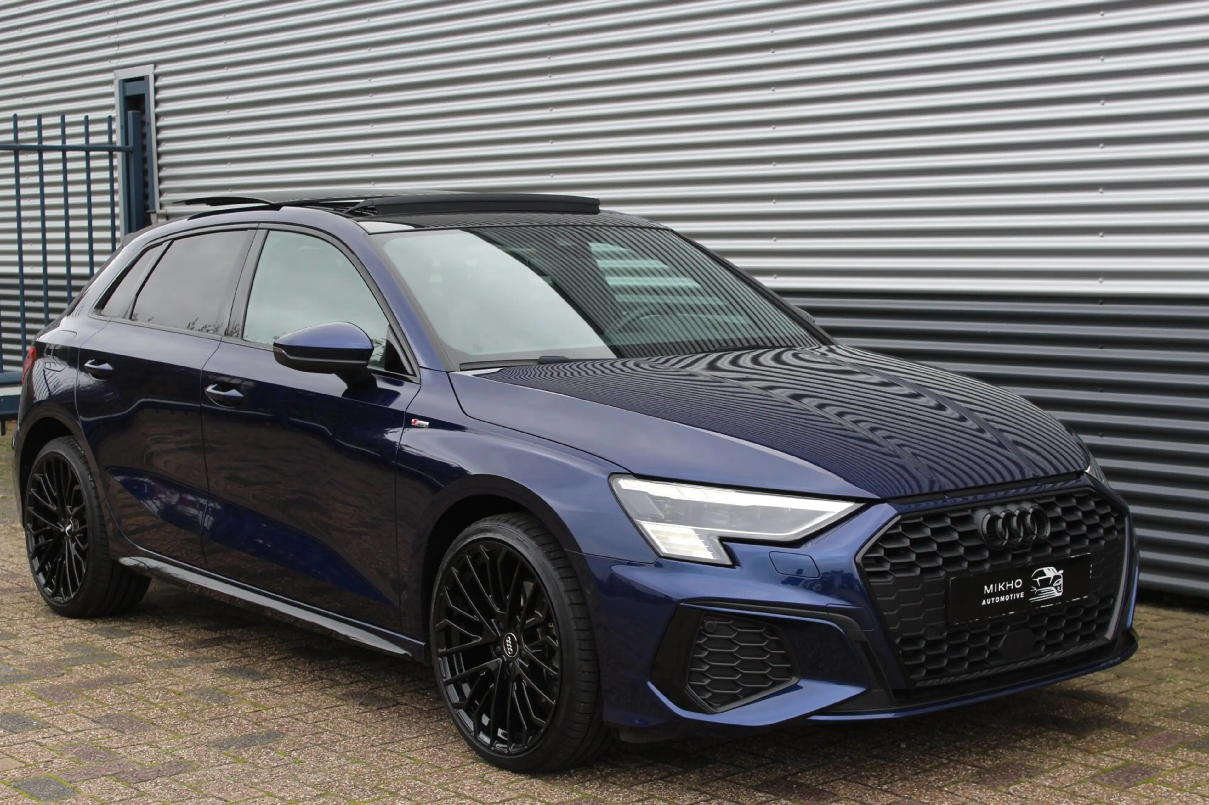 Audi A3 Sportback 40 TFSI e 3x S-Line | Pano | HUD | B&O | — photo 4