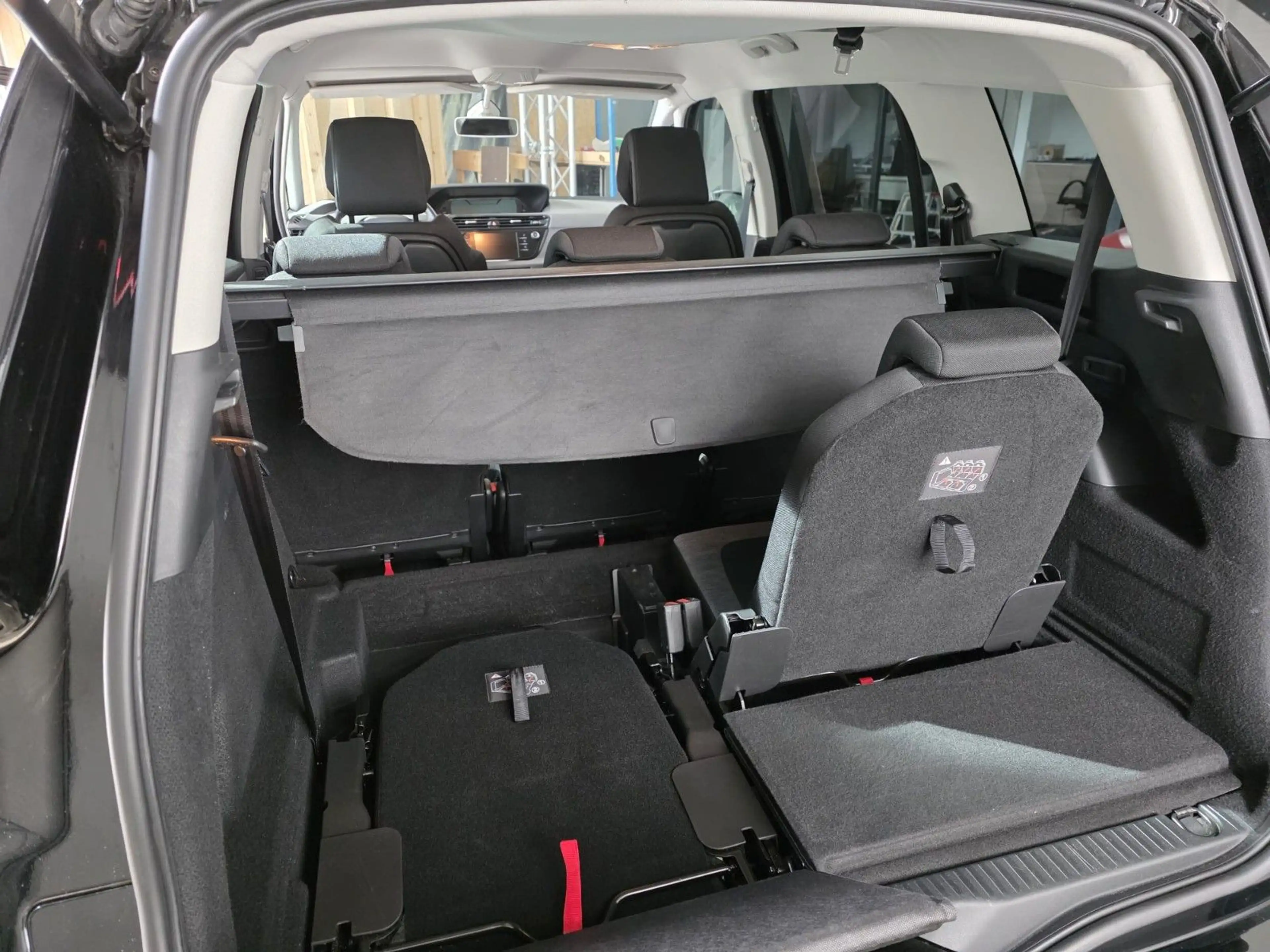 Citroen Grand C4 Picasso Grand C4 7Sitze Export 13300€Netto Prod :10.2021 — photo 11