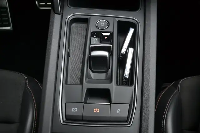 Cupra Leon view 18