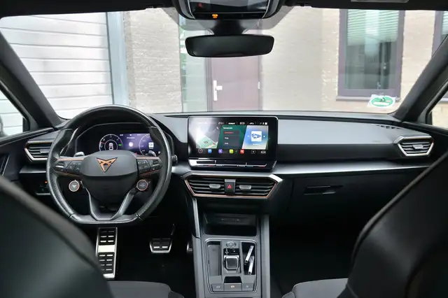 Cupra Leon view 9