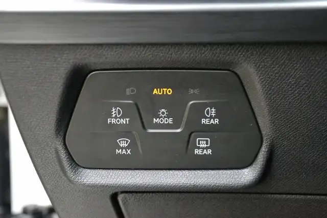 Cupra Leon view 21