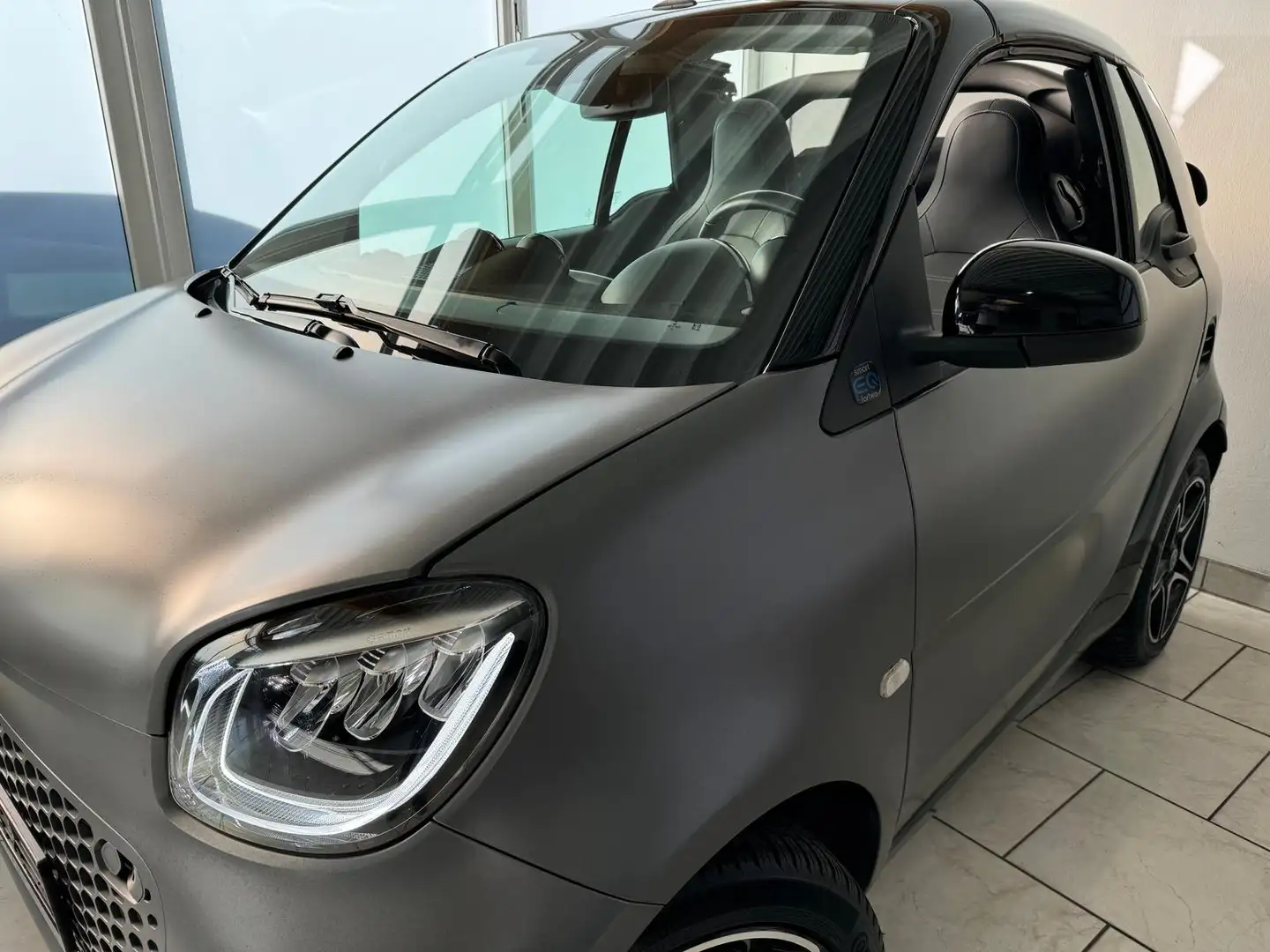 smart forTwo EQ - LED/Leder/Klima/SHZ/RFK Noir - 2
