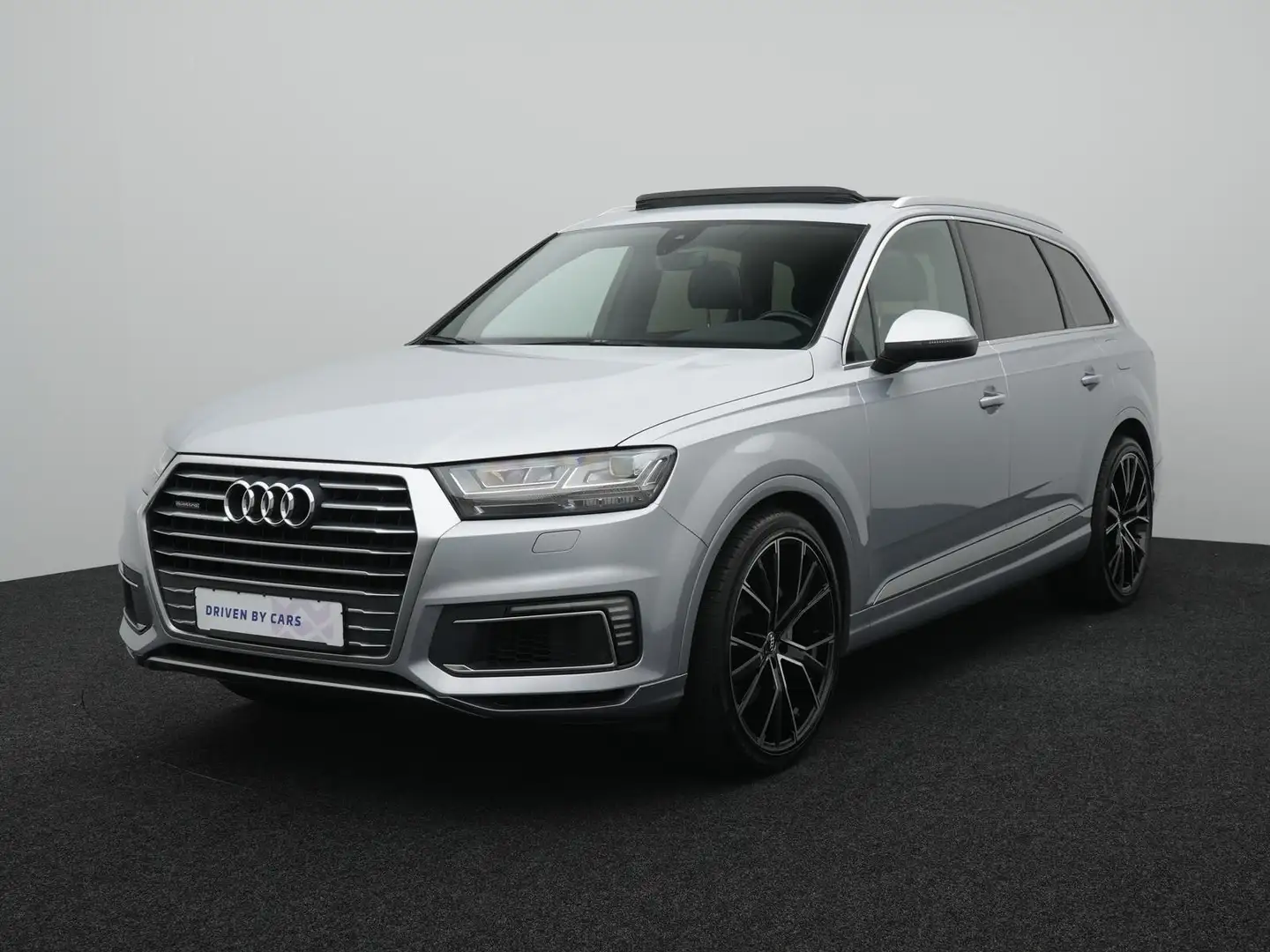 Audi Q7 3.0 TDI e-tron quattro,LUFT,PANO,AHK,E-SITZE Silber - 2